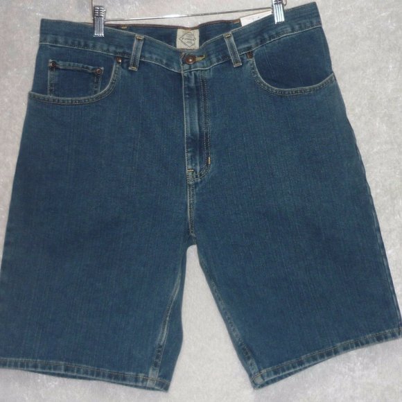 Men's Denim Shorts St John's Bay Straight Fit 5 Pockets size 44 NEW - Picture 8 of 9